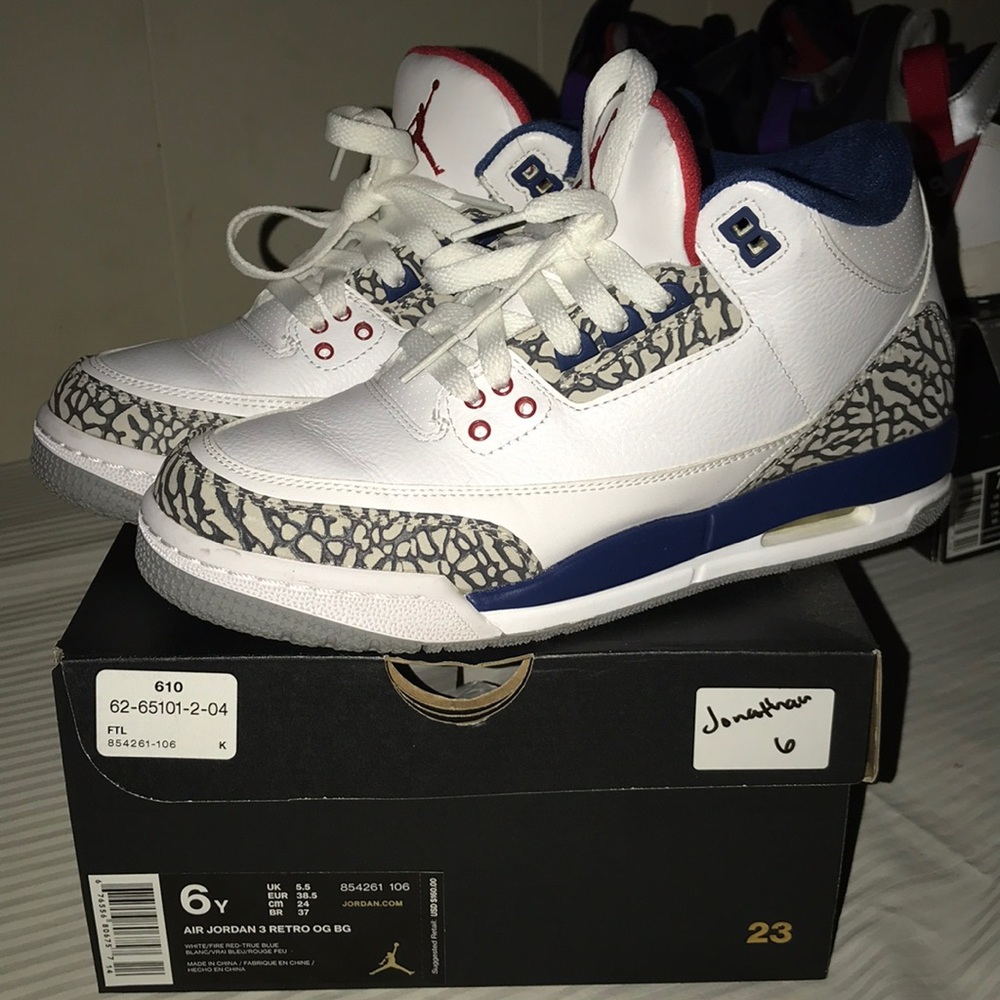 Air Jordan 3 retro “ True Blue” 2016 Release.